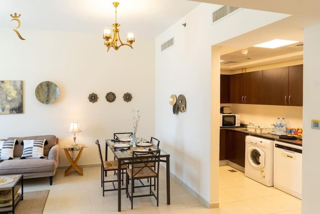 Your Luxurious 2br Al Reem Escape At Mangrove Place * Abu Dhabi
