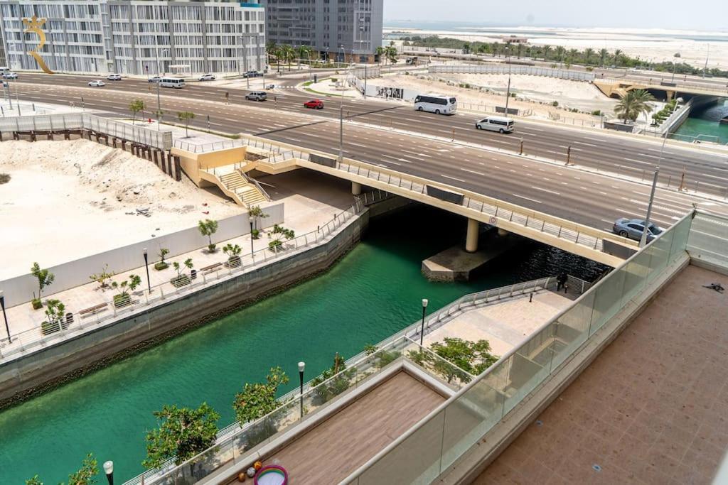 Your Luxurious 2br Al Reem Escape At Mangrove Place Abu Dhabi