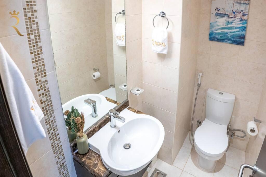 Your Luxurious 2br Al Reem Escape At Mangrove Place Abou Dabi
