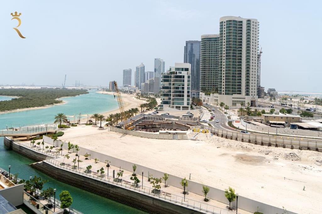 Your Luxurious 2br Al Reem Escape At Mangrove Place Abu Dhabi