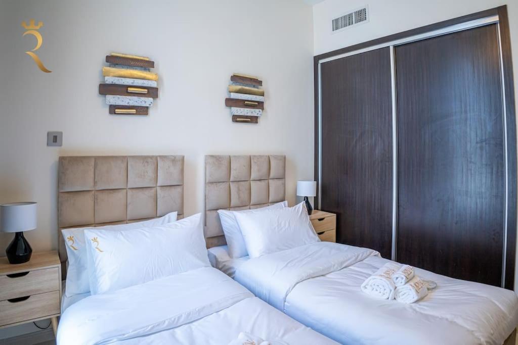 Your Luxurious 2br Al Reem Escape At Mangrove Place Apartment Abu Dhabi