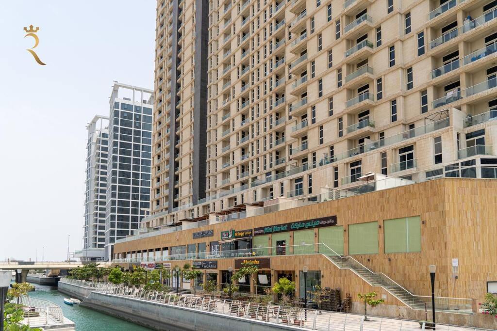 Your Luxurious 2br Al Reem Escape At Mangrove Place Apartment Abu Dhabi